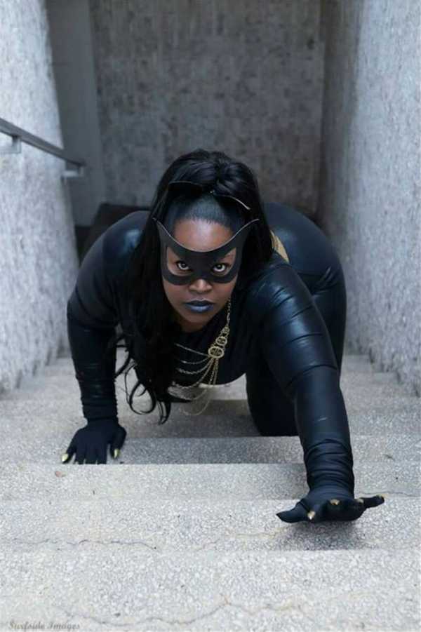 Catwoman (Eartha Kitt) - Batman - Silhouettescosplay - 6